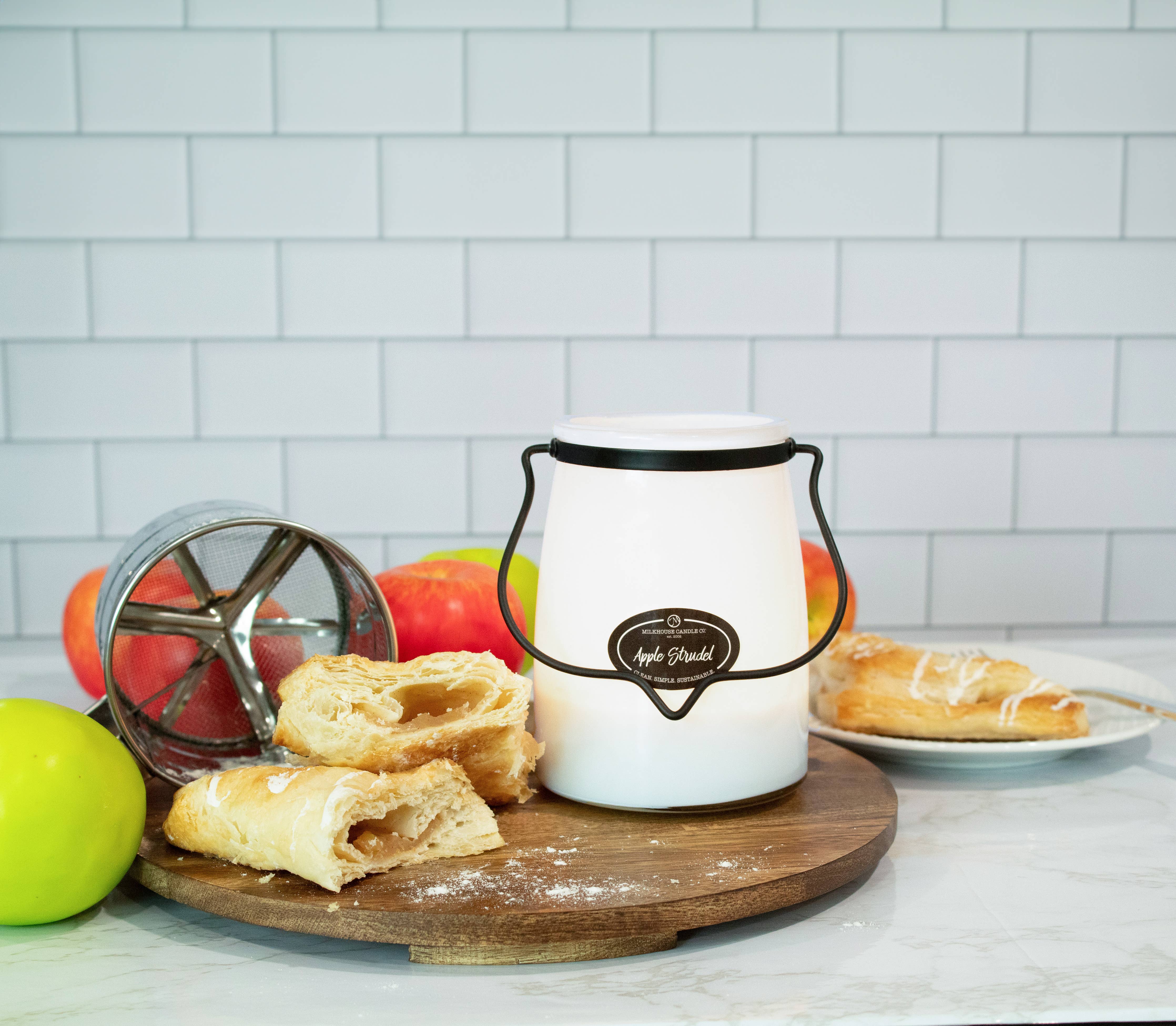22 oz Butter Jar Candle: Apple Strudel - Image 2
