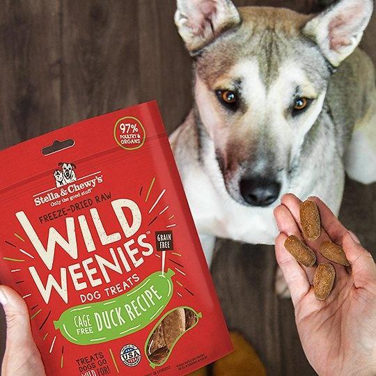Stella & Chewy's Wild Weenies Grain Free Duck Recipe Freeze Dried Raw Dog Treats - Image 3